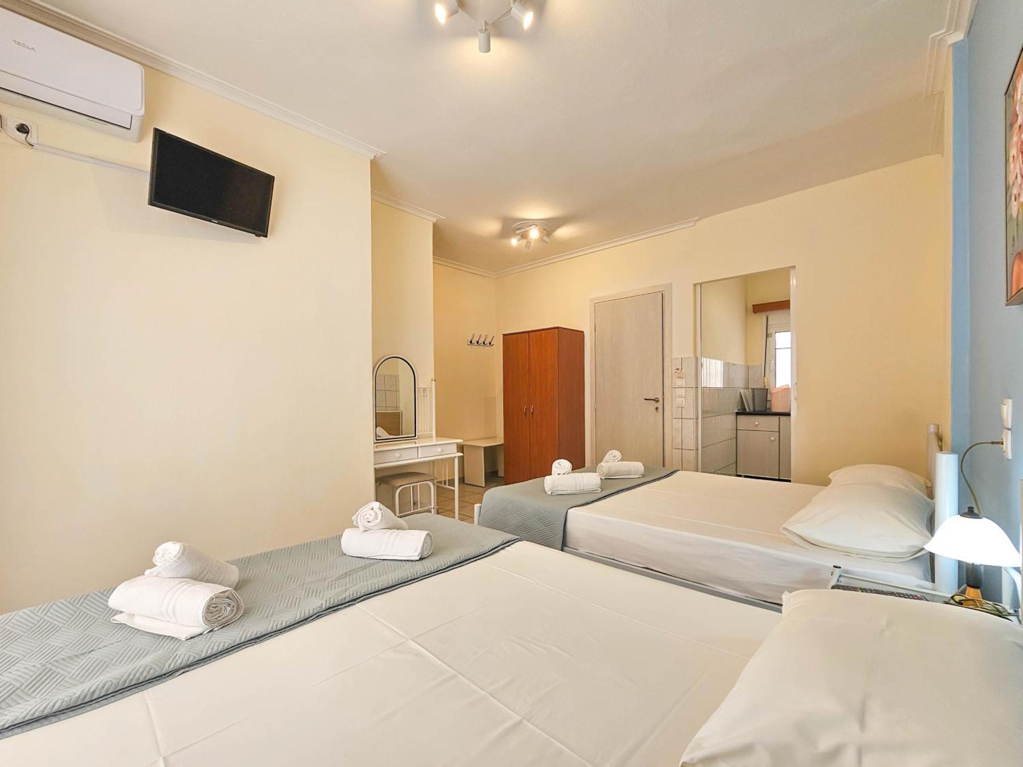 Chariclia Hotel Paralía Extérieur photo